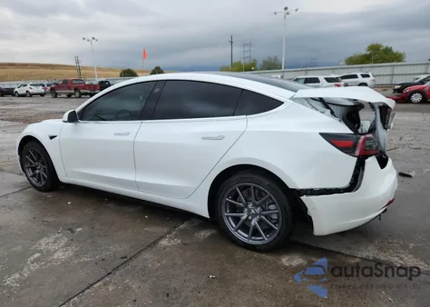 2019 Tesla Model 3 из США, поврежденный, VIN 5YJ3E1EA7KF299920